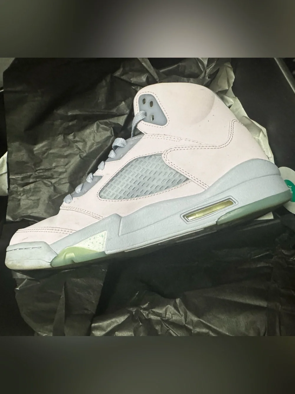 NWT Air Jordan 5 Retro SE in Regal Pink and White ✨EASTER EDITION✨ 2022